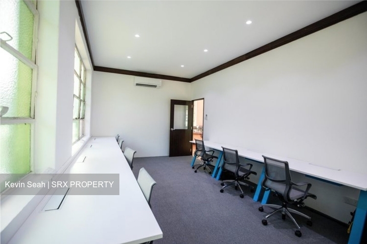 Paragon Medical Centre (D3), Office #520300011